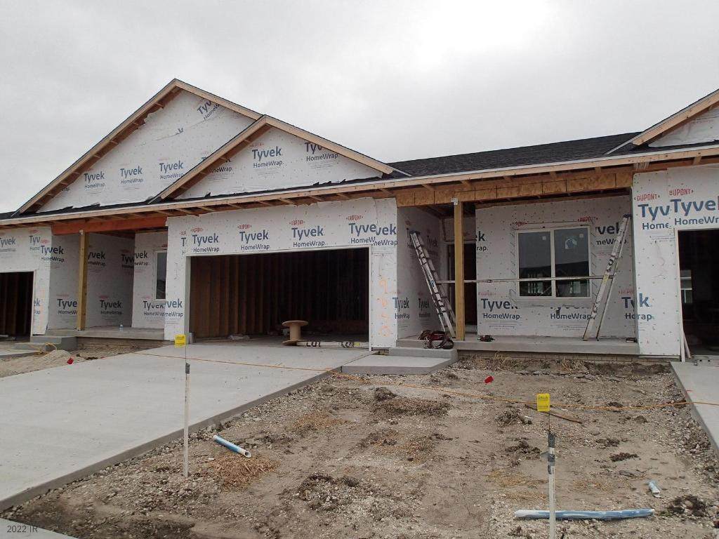 9636 Crestview Drive - Photo 1