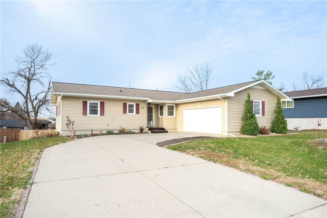304 Rainbow Drive - Photo 1