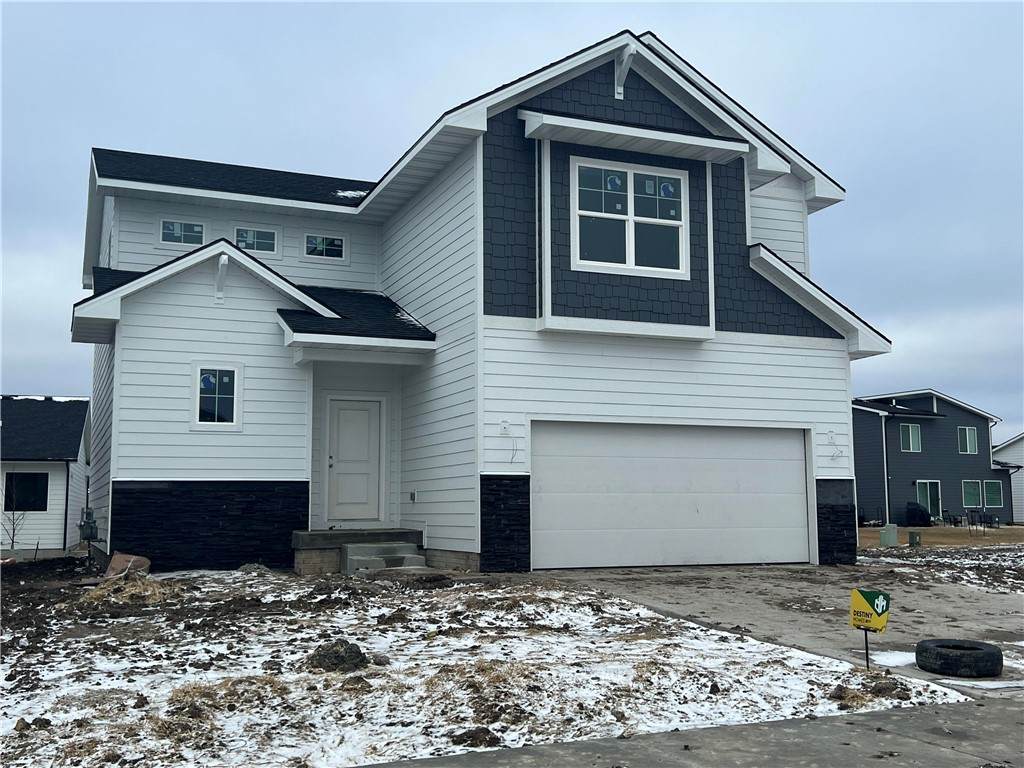 705 Booth Avenue - Photo 1