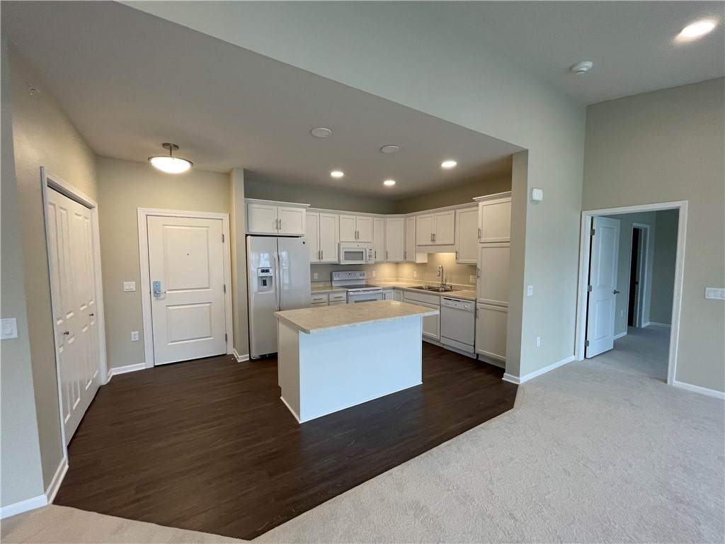 1427 34th Avenue - Photo 1