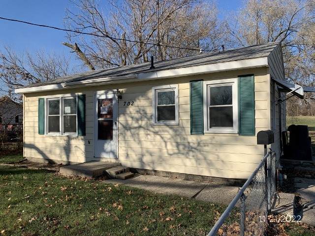 702 Jackson Avenue - Photo 1