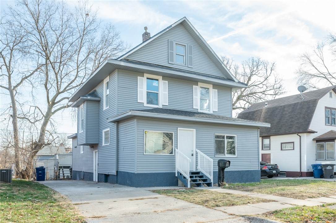1525 17th Street - Photo 1