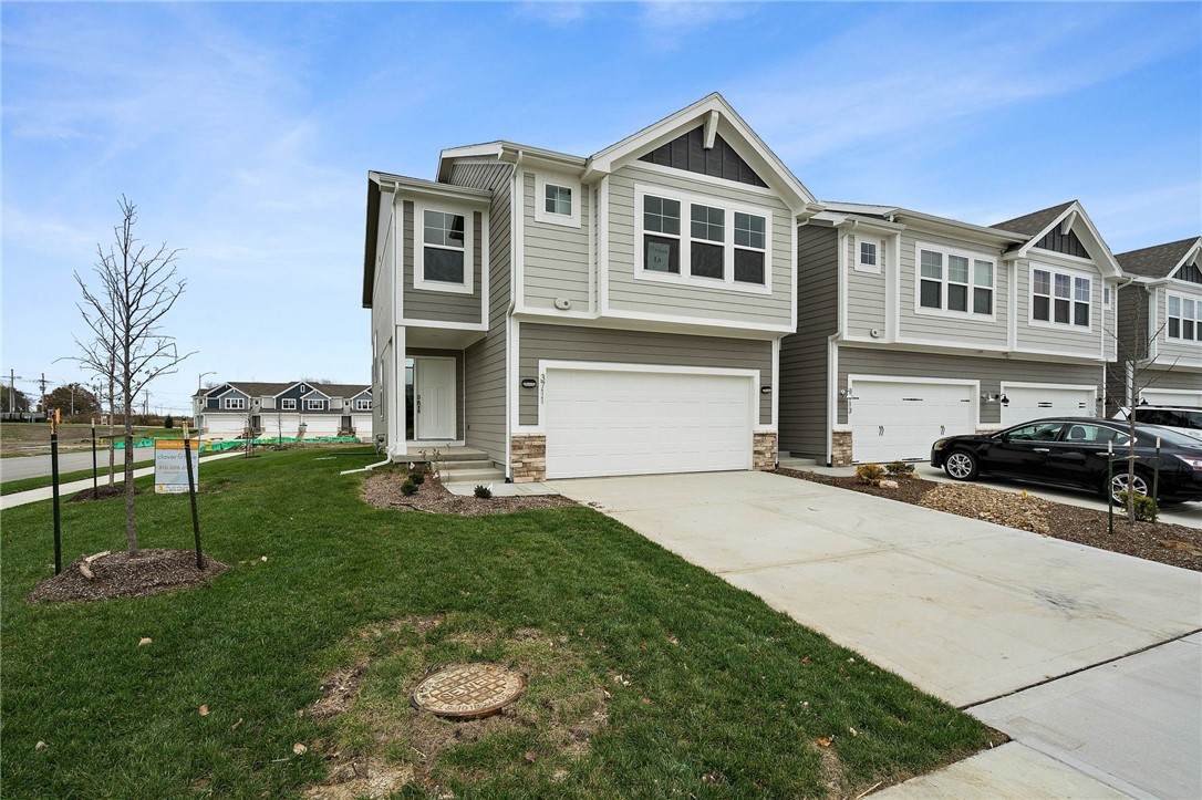 4700 171st Street - Photo 1