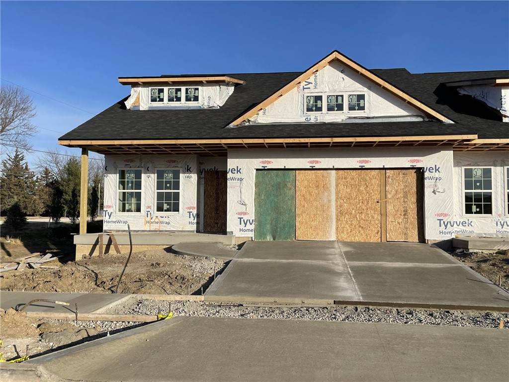 1401 28th Street - Photo 1