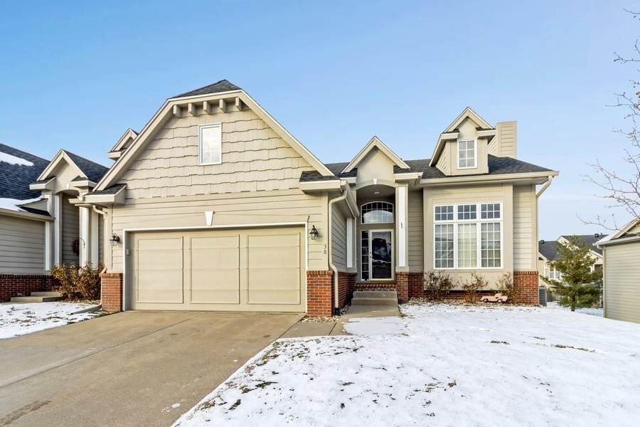 6980 Cody Drive - Photo 1