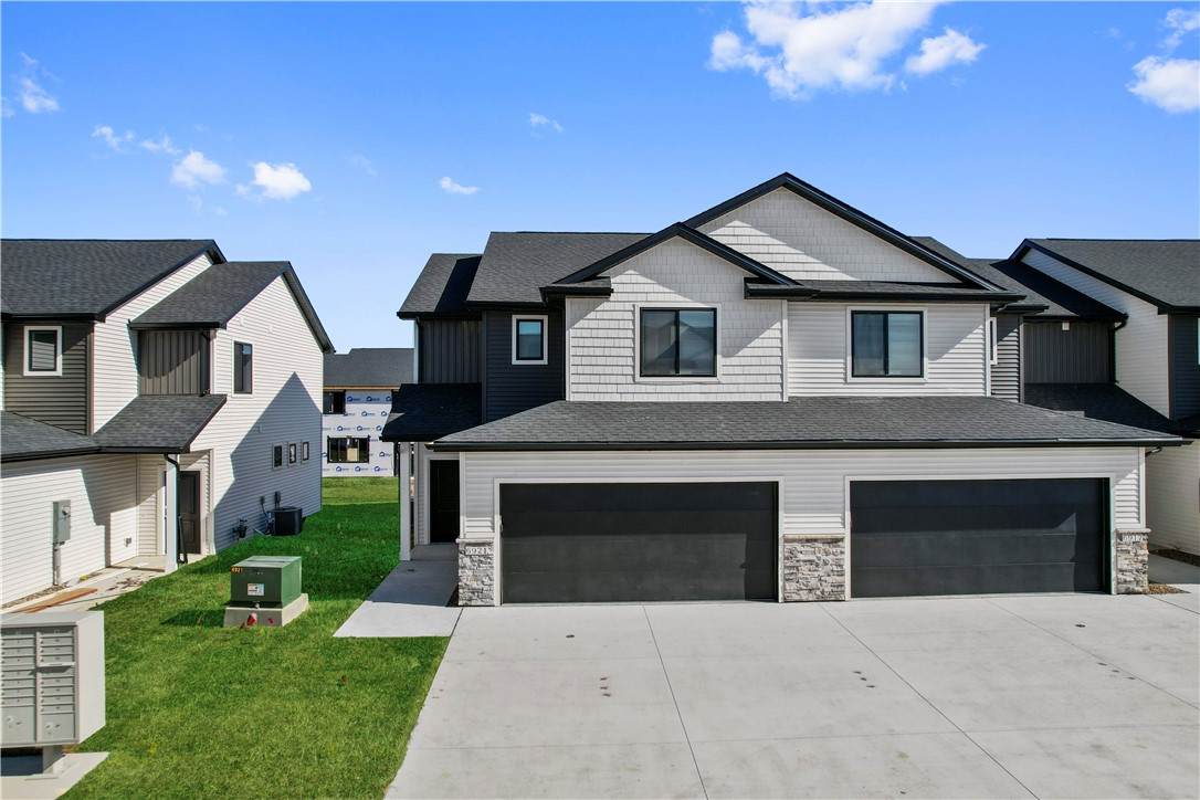 6921 Holly Court - Photo 1
