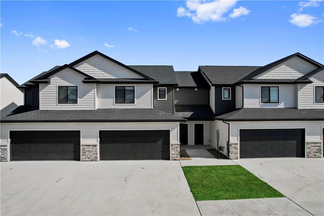 6917 Holly Court - Photo 1