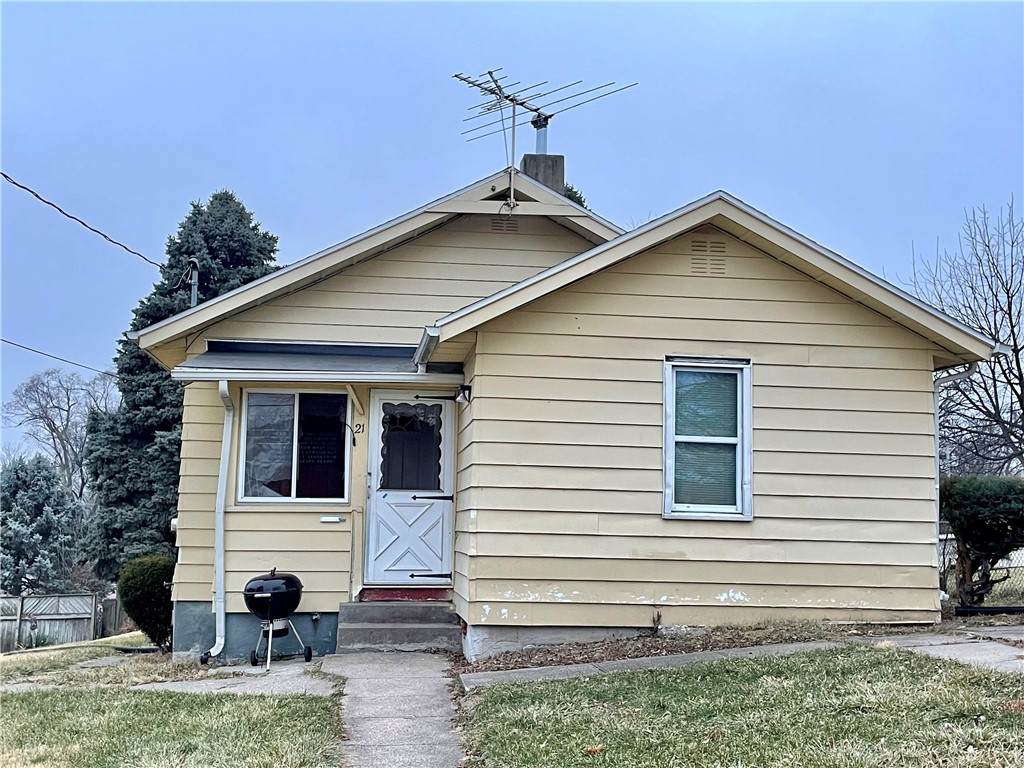 21 Fulton Drive - Photo 1