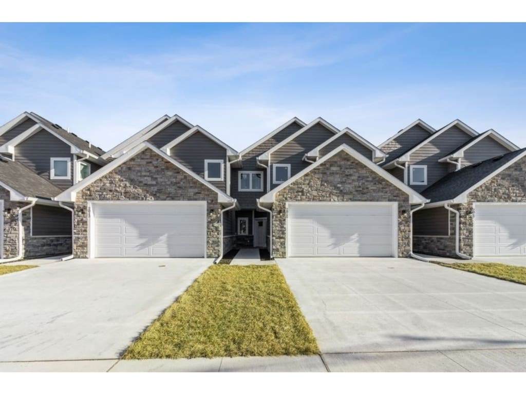 2015 Ammann Drive - Photo 1