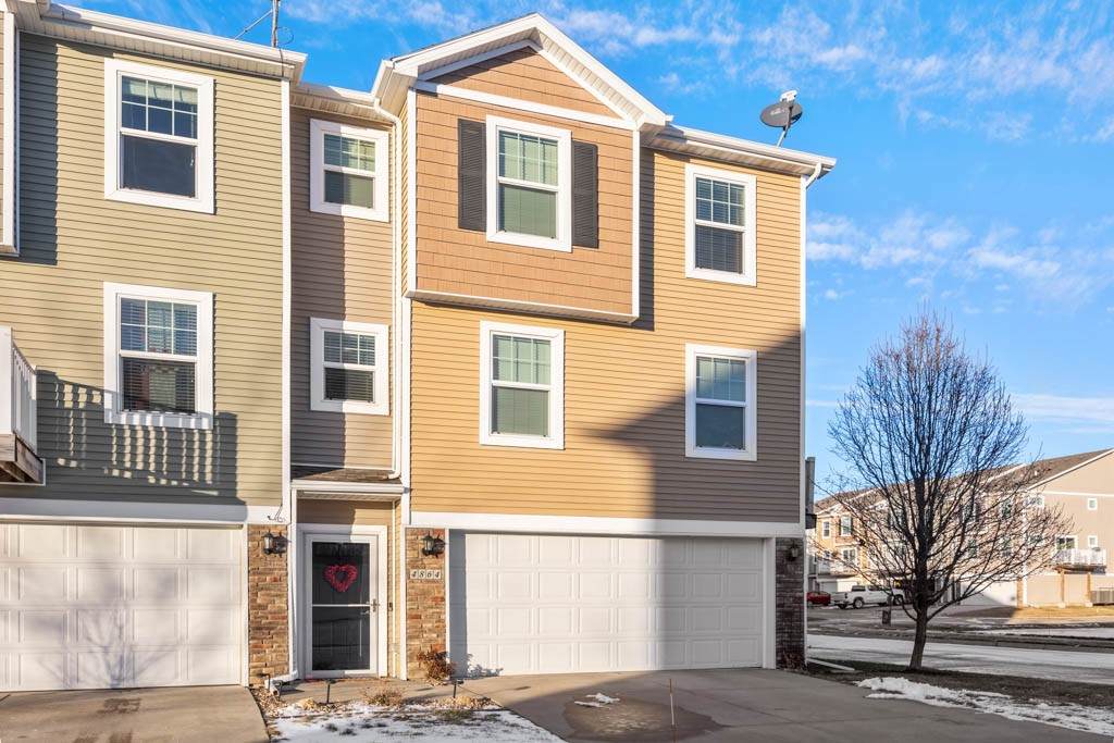 4864 Milligan Lane - Photo 1