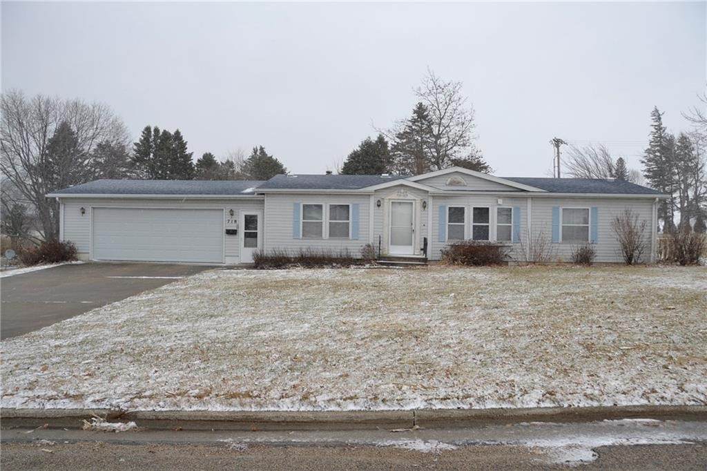 718 Edgeland Street - Photo 1