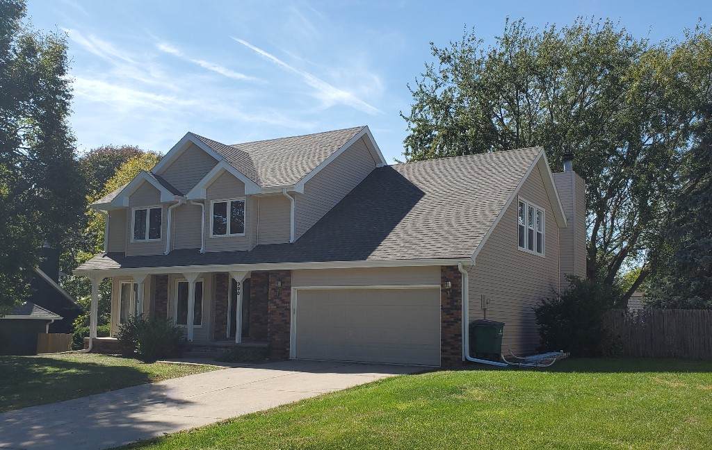 900 25th Street - Photo 1