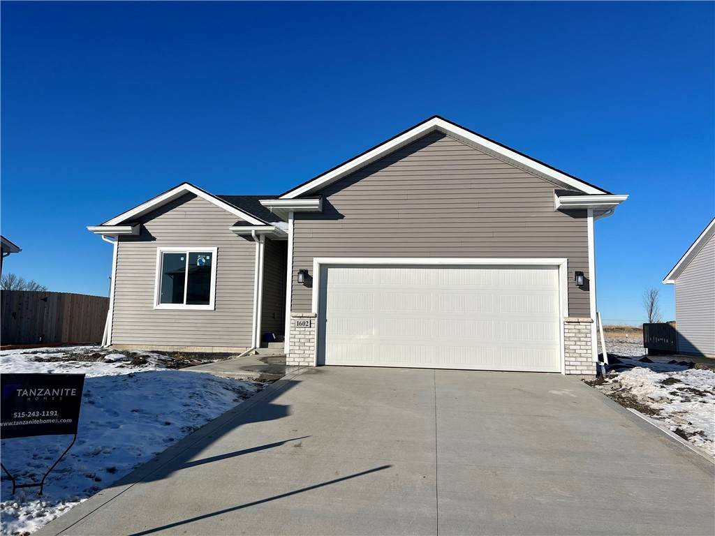 1602 Franklin Avenue - Photo 1