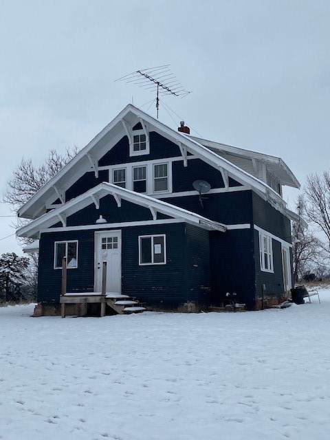 3138 105th Street - Photo 1