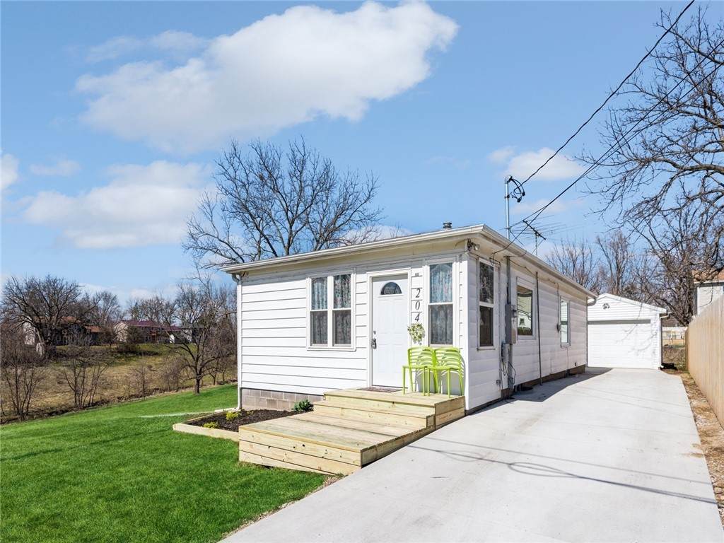 204/208 13th Avenue - Photo 1