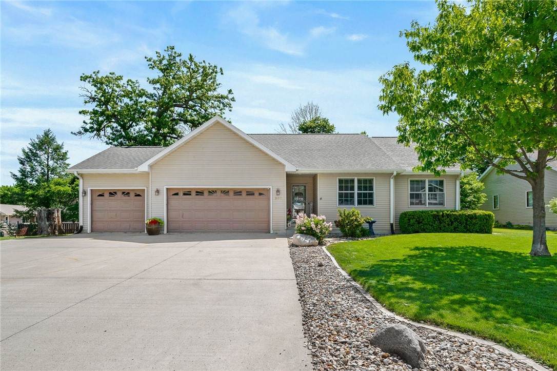 507 Hickory Lane - Photo 1