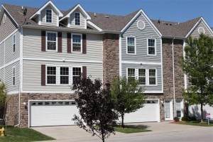 325 Kingwood Street - Photo 1