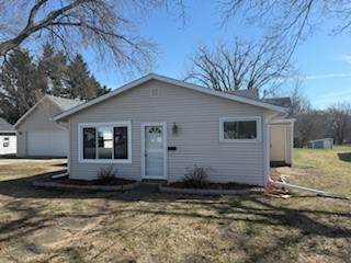 624 Goodrich Street - Photo 1