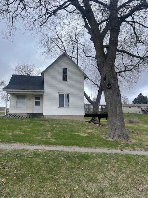 608 Cross Street - Photo 1