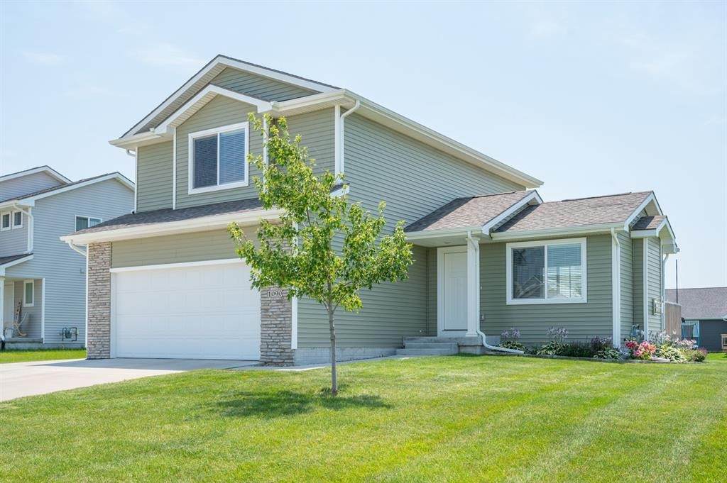 1090 Locust Street - Photo 1