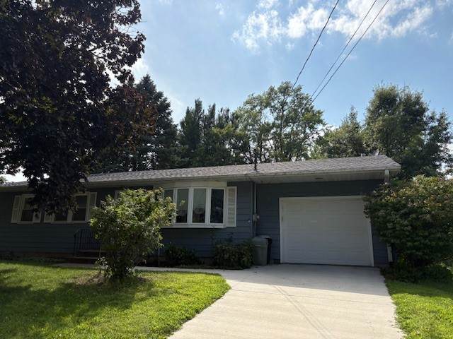 903 14th Street - Photo 1