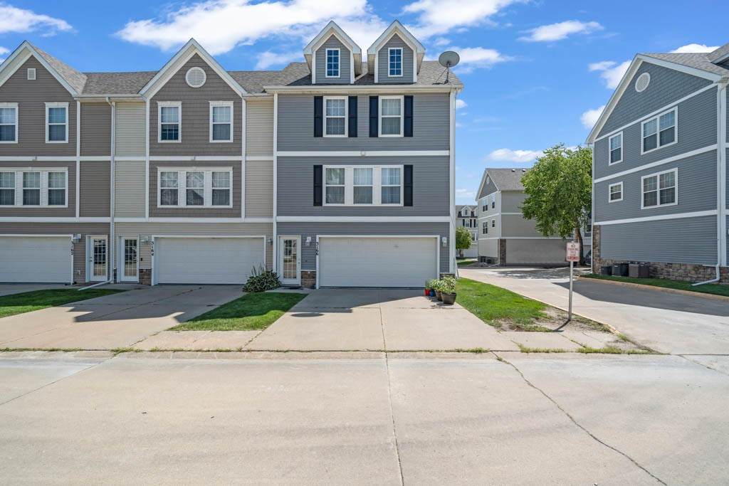 3166 Arlan Lane - Photo 1