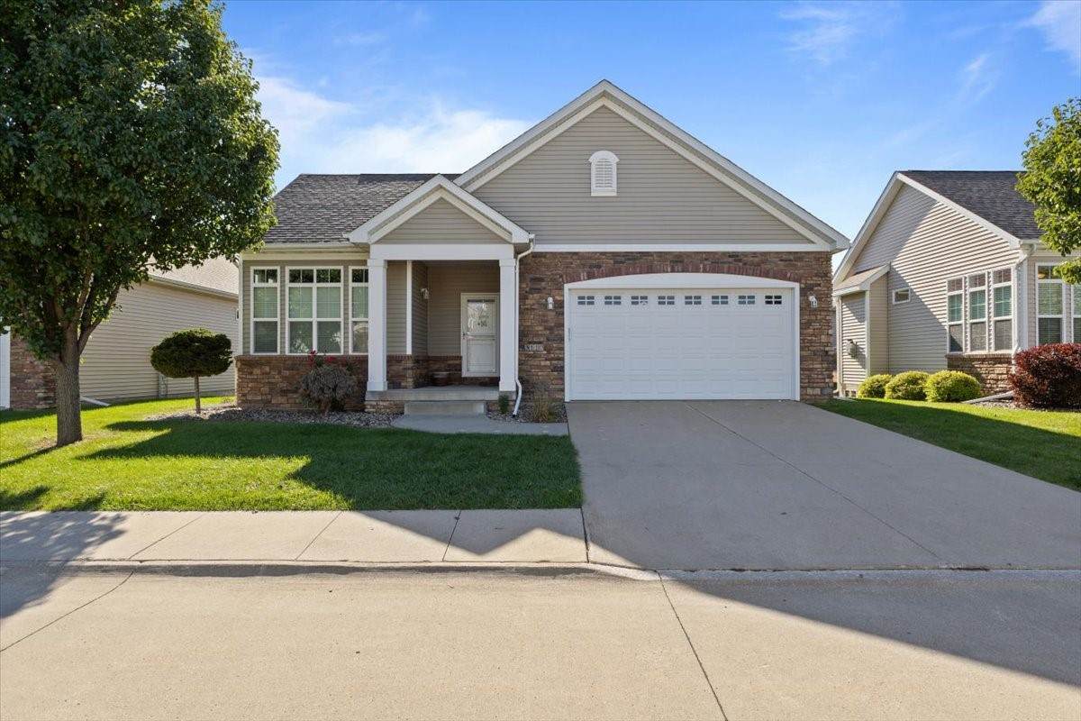 3110 Franklin Lane - Photo 1