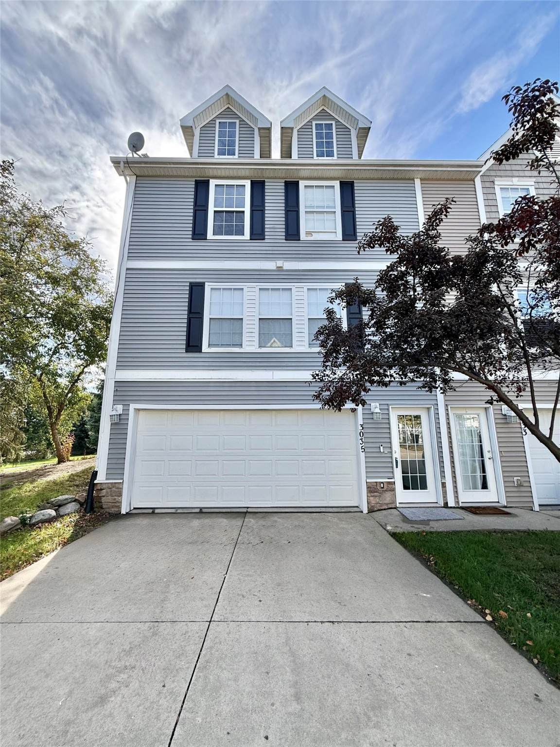 3035 Arlan Lane - Photo 1