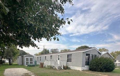 420 Garfield Avenue - Photo 1