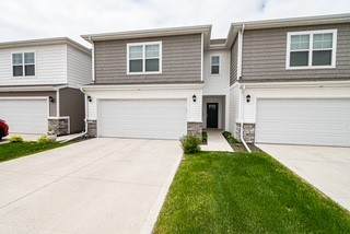 5502 144th Street - Photo 1