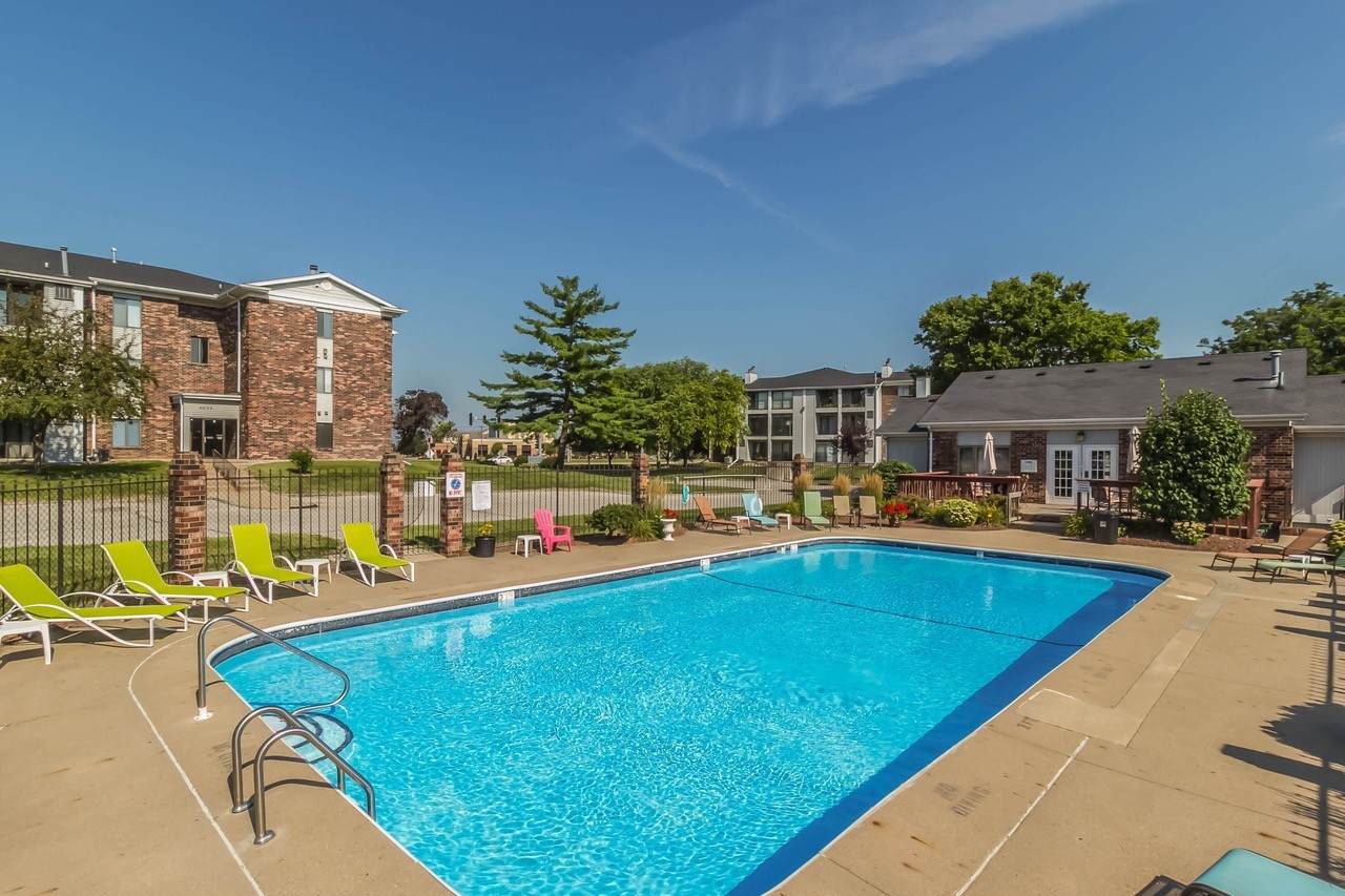 4829 86th Street - Photo 1