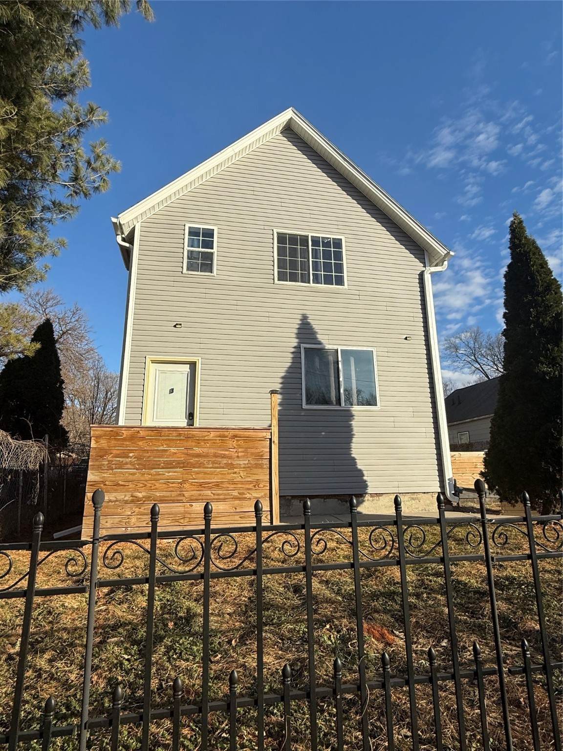 1349 12 Street - Photo 1