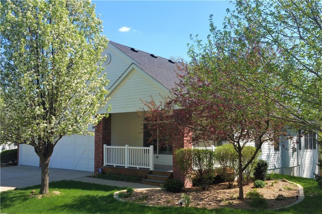 844 Polk Boulevard - Photo 1