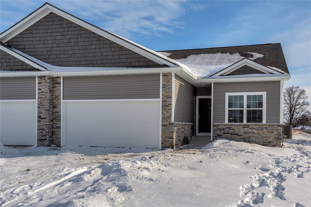 216 Hickory Way - Photo 1