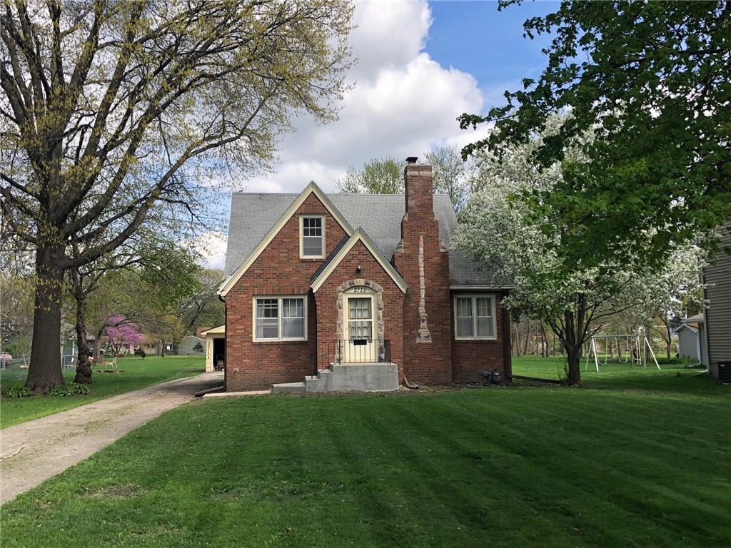 2711 50th Street - Photo 1