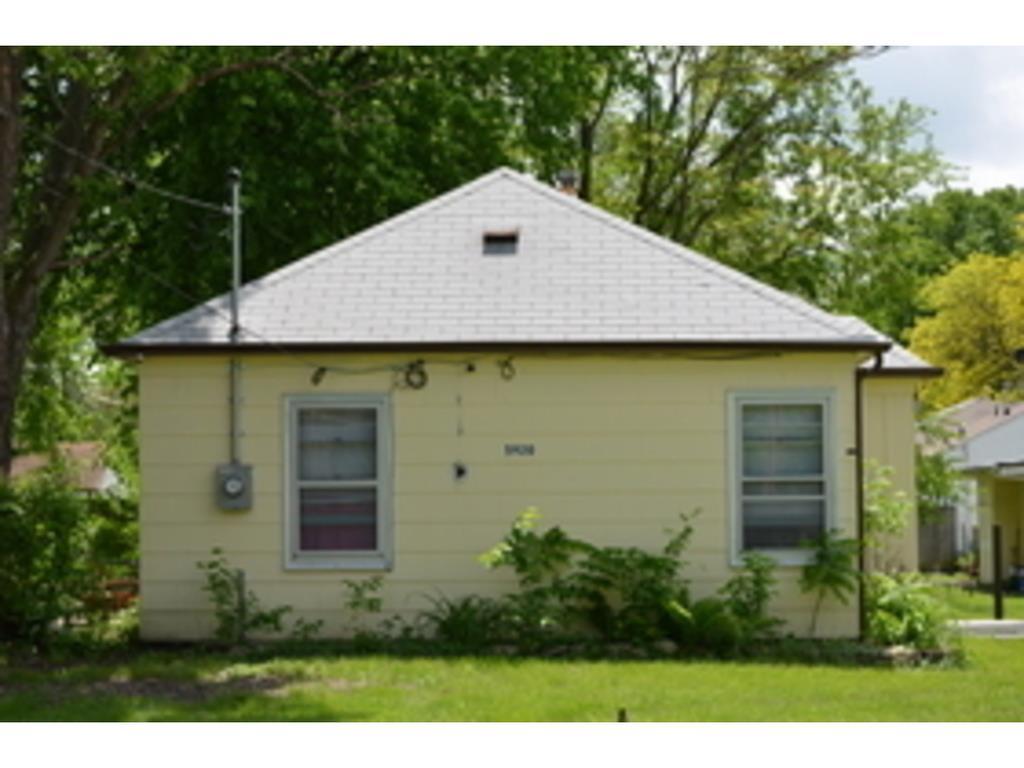 5920 Hickman Road - Photo 1