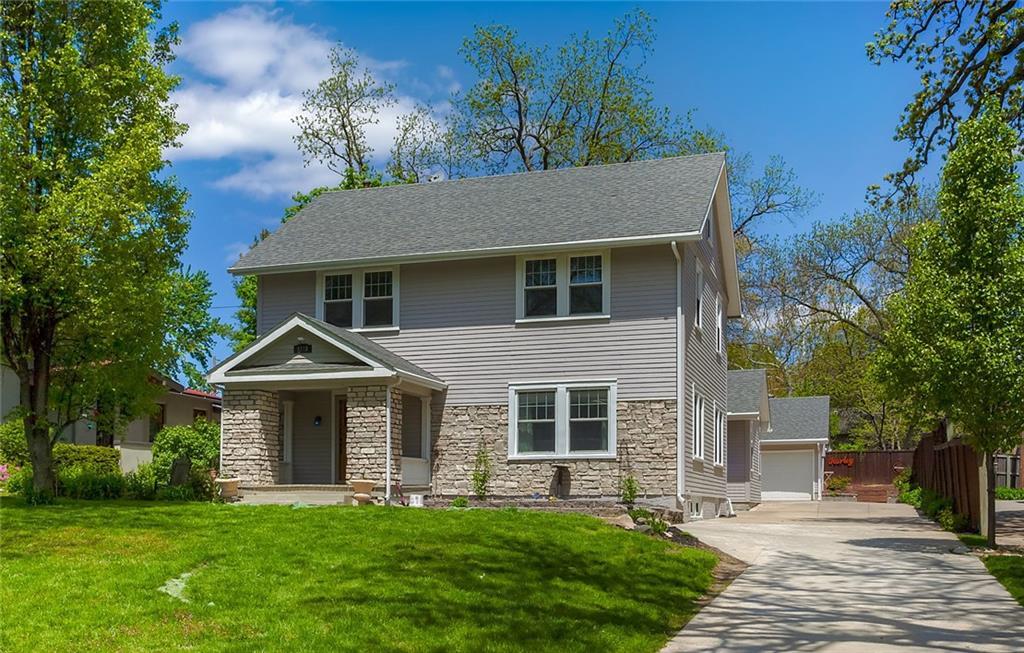 4315 Ingersoll Avenue - Photo 1