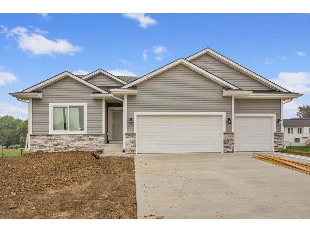 3436 Philip Street - Photo 1