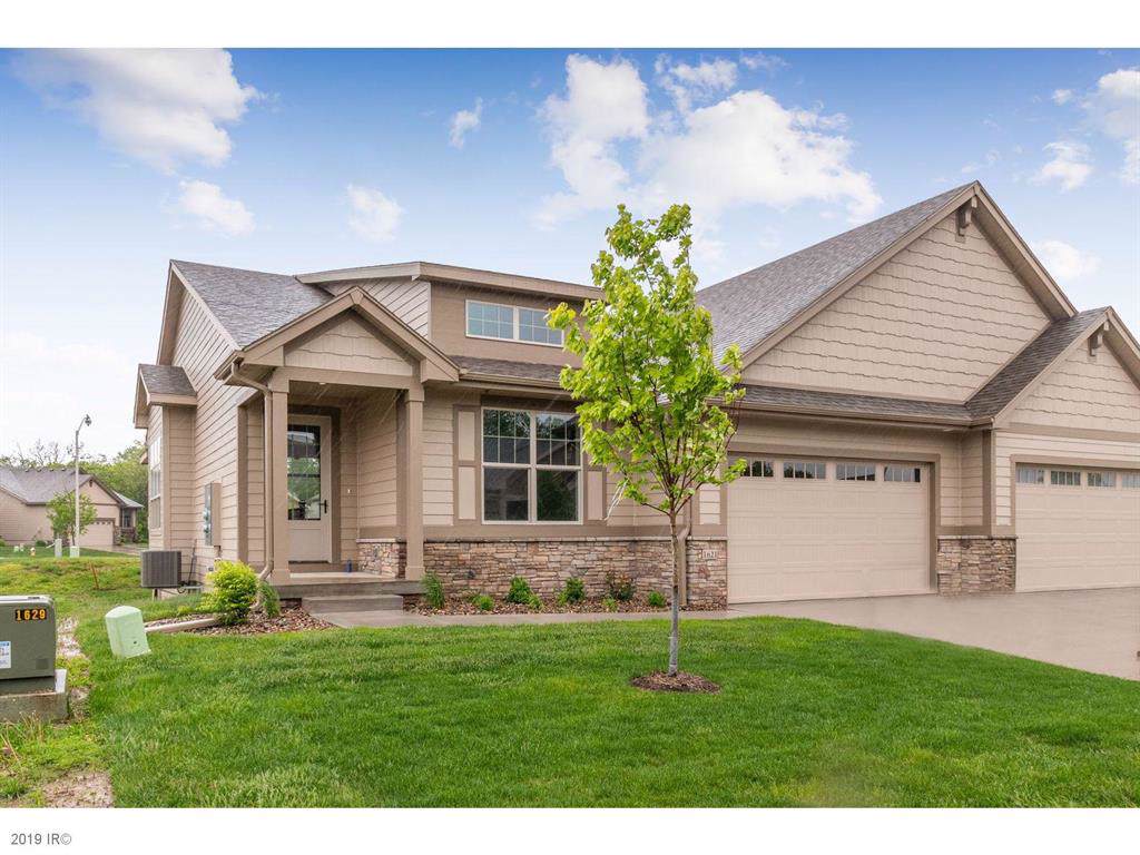 1621 Tournament Club Way - Photo 1