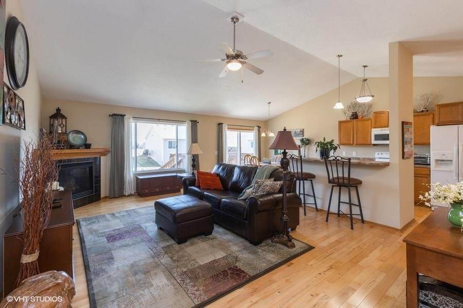 2165 Prairie Creek Drive - Photo 1