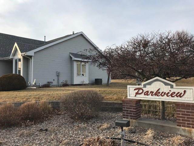 2424 Parkview Place - Photo 1