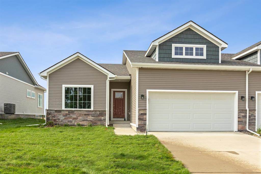 9470 Primo Lane - Photo 1