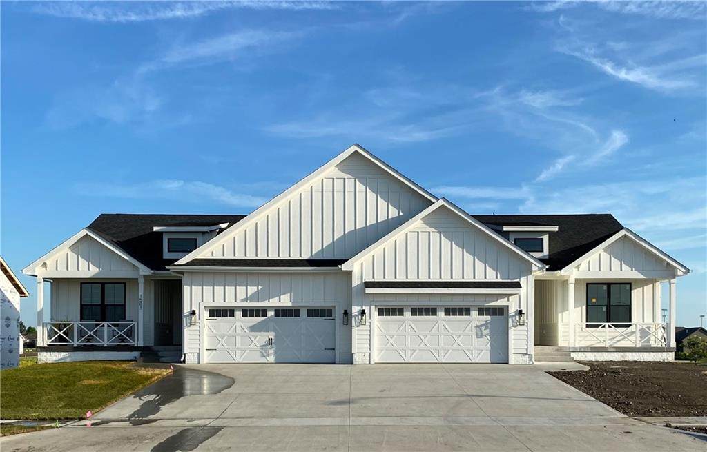 1413 32nd Street - Photo 1