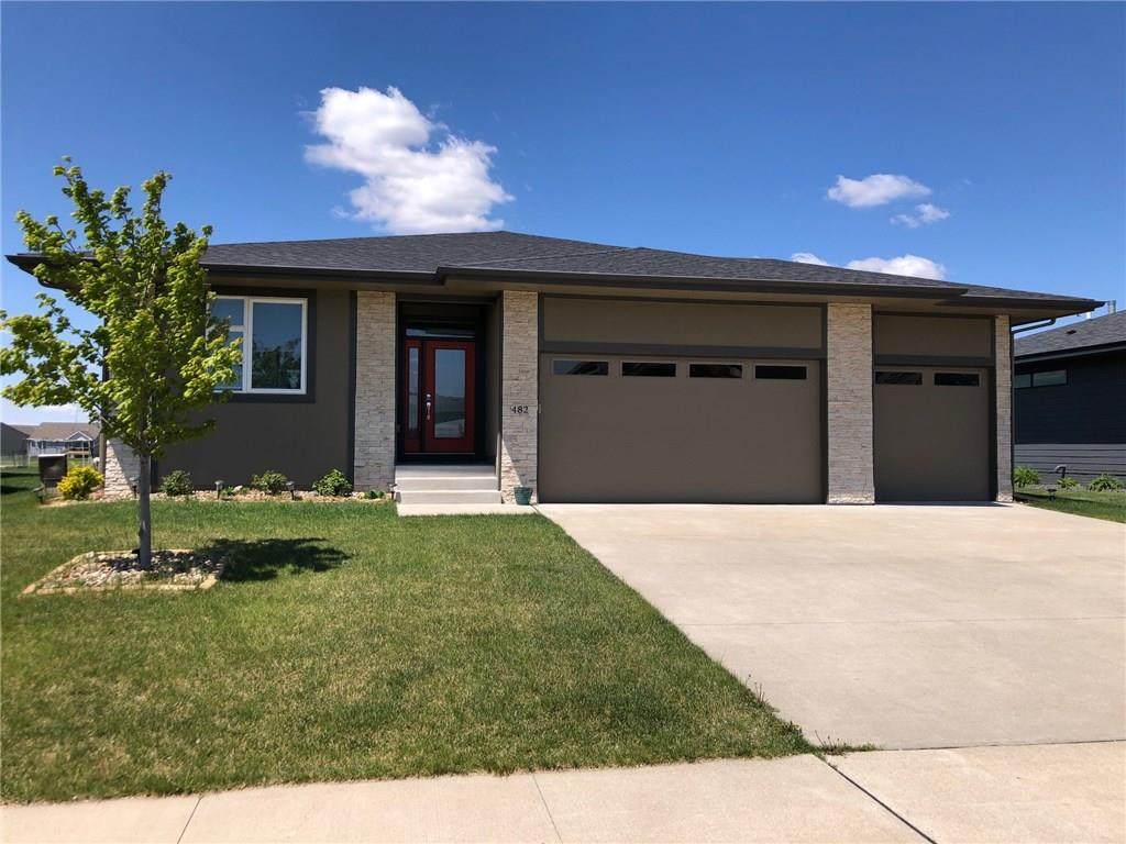482 Westgate Drive - Photo 1