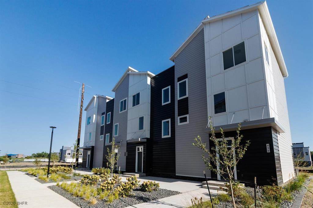 438 12th Street - Photo 1