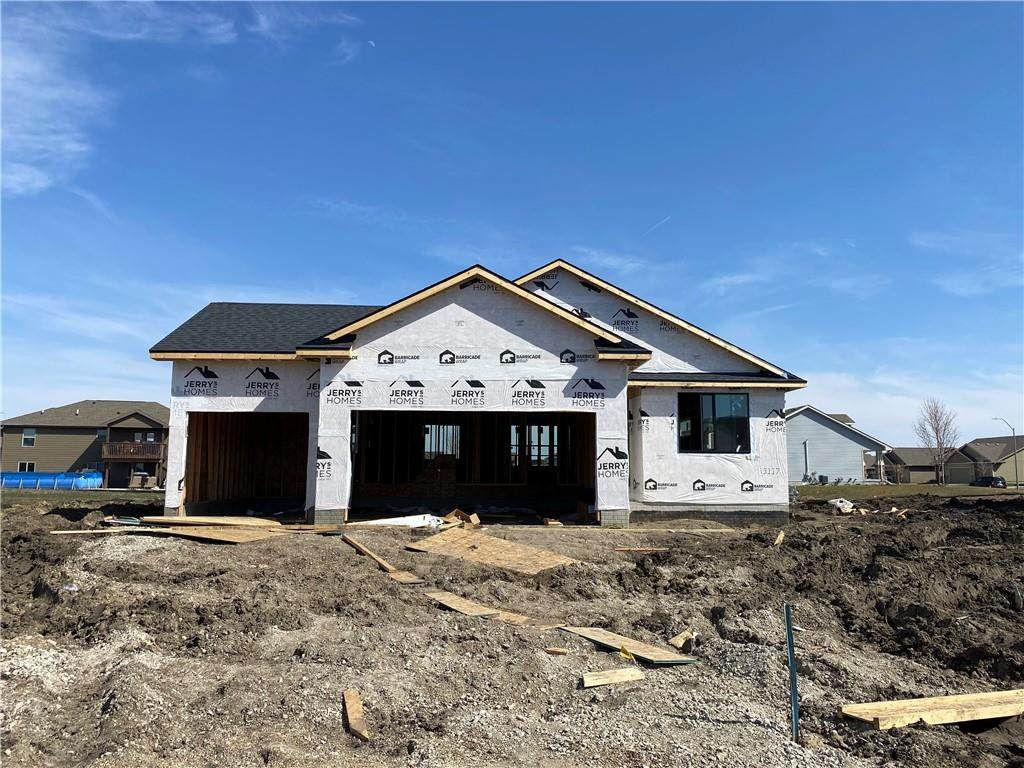 3117 6th Avenue - Photo 1