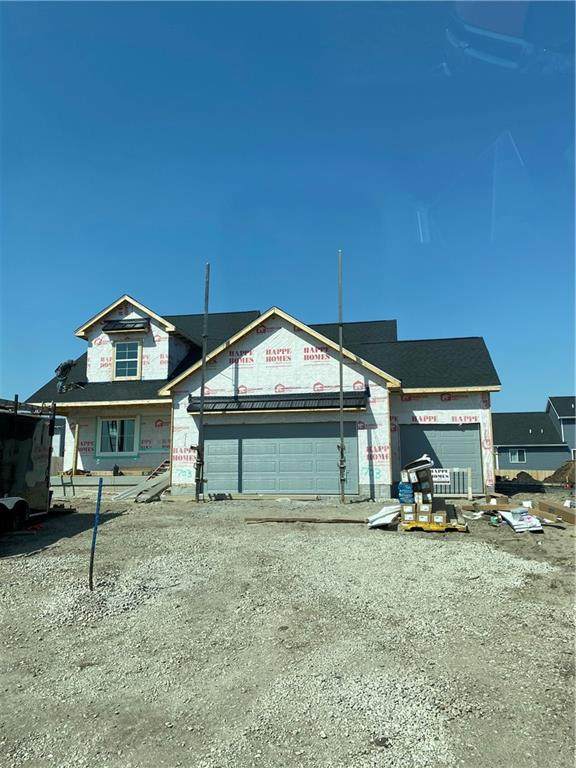 703 Sunset Drive - Photo 1