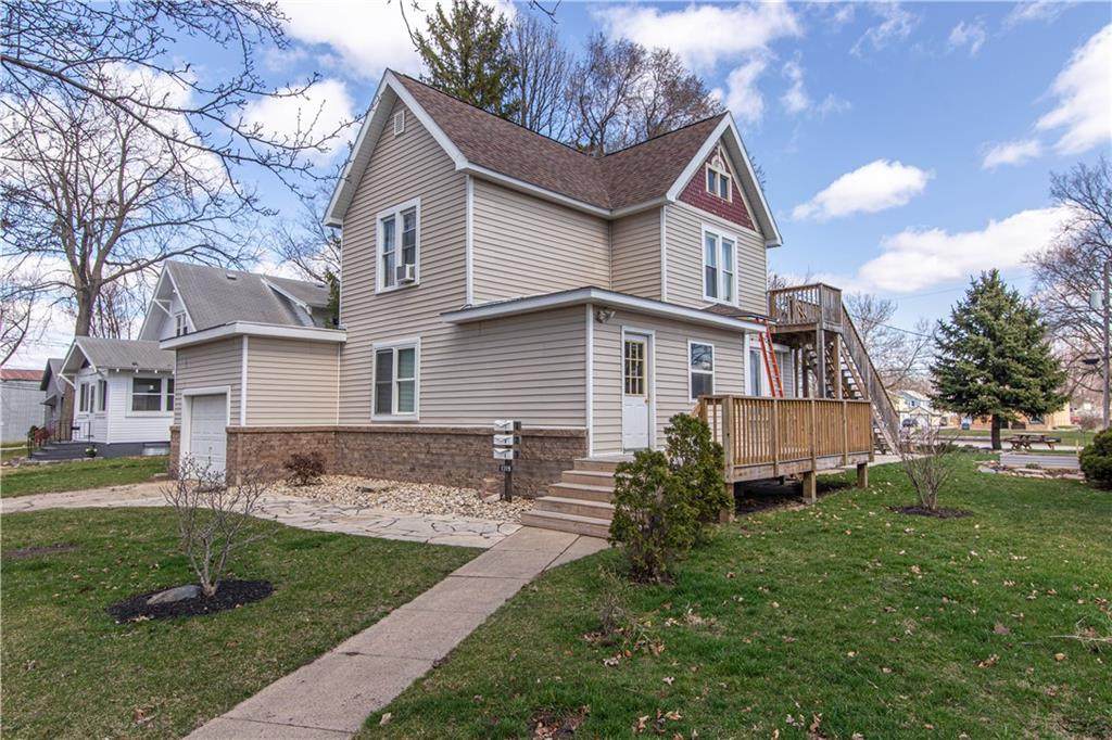 1319 7th Street - Photo 1