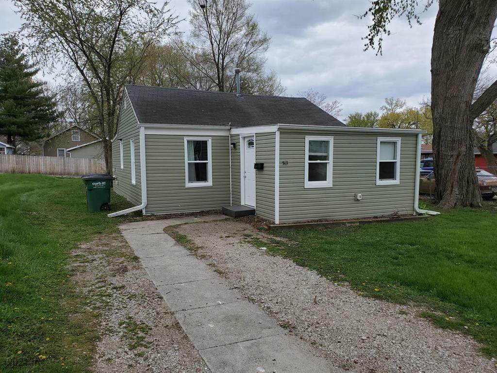 513 10th Street - Photo 1