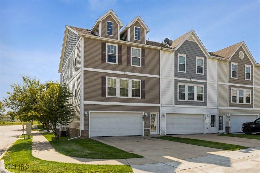 3140 Sharmin Lane - Photo 1